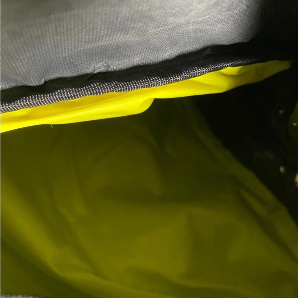 Dakine backpack